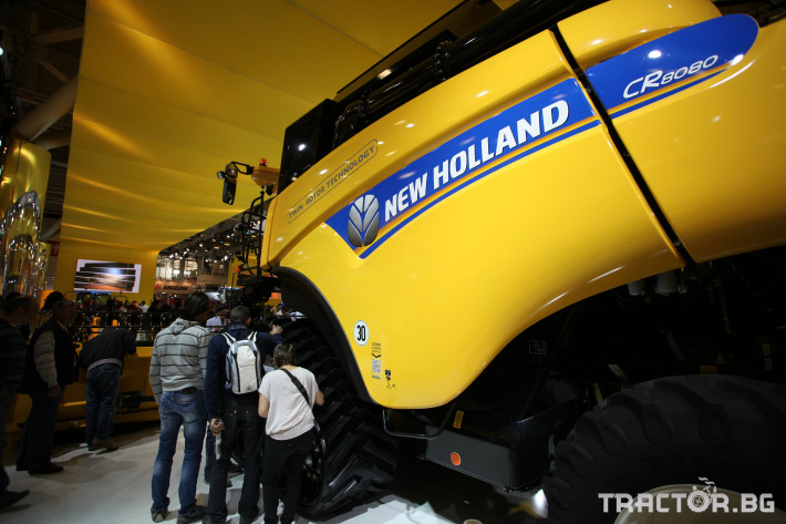 Комбайни New Holland CR 1 - Трактор БГ