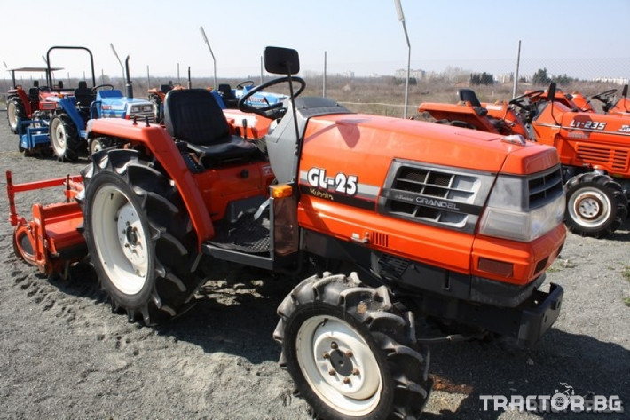 Трактори Kubota GL 25 1 - Трактор БГ