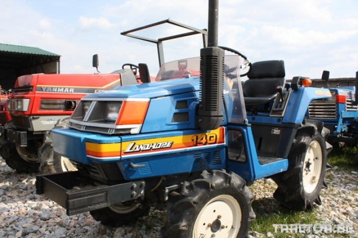 Трактори Iseki Landhope 140 3 - Трактор БГ