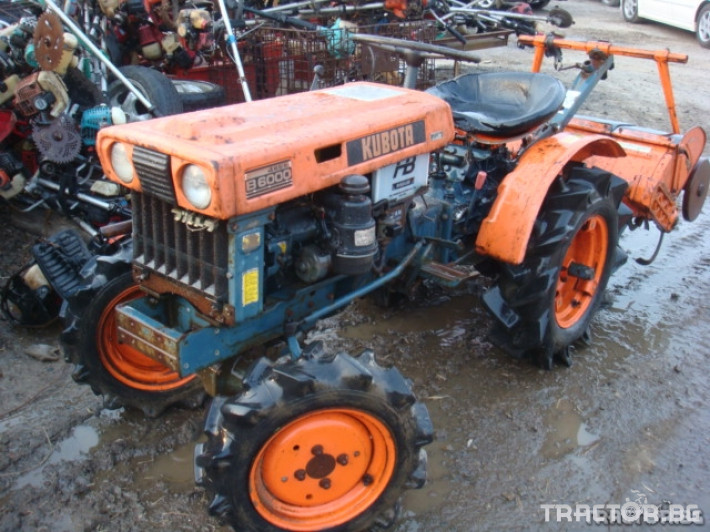 Трактори Kubota B6000D 0 - Трактор БГ