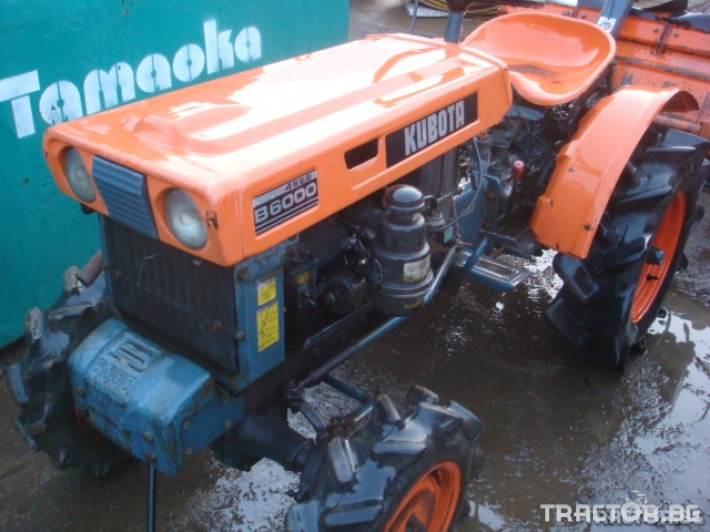Трактори Kubota B6000D 3 - Трактор БГ