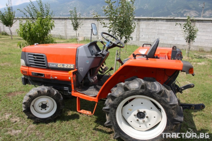 Трактори Kubota GL 220 Grandel 1 - Трактор БГ