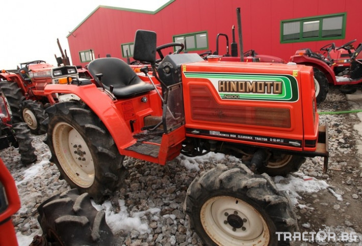Трактори Hinomoto N 200 4х4 1 - Трактор БГ