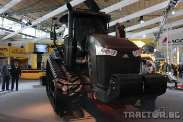 Challenger показа черен прототип на най-новия си трактор на Агритехника 2013 (ВИДЕО)
