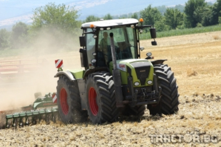 ДФЗ подпомага групи производители при закупуване на земеделска техника