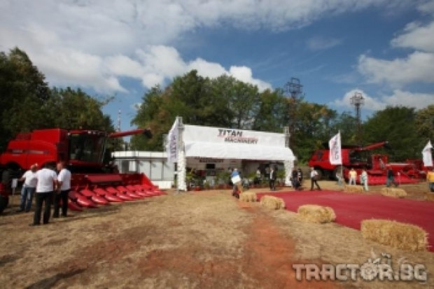 Добрички панаир 2013 - Тайтън Машинъри със специални промоции на трактори и агротехника