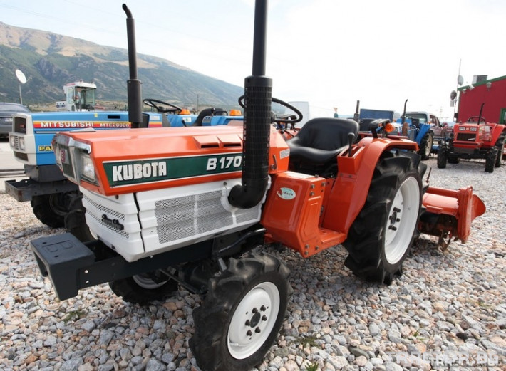 Трактори Kubota B 1702 - M 0 - Трактор БГ