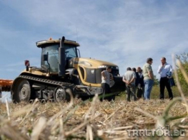 Варекс представи нови агро-технически решения за земеделците ( ВИДЕО )