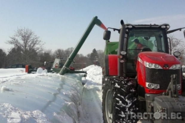 Мобилна система за съхранение на зърно, запазва отлично реколтата дори и под снега