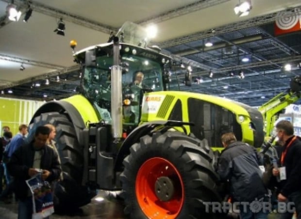 Claas пуска през пролетта новата серия трактори AXION, отговарящи на еко нормите Tier 4