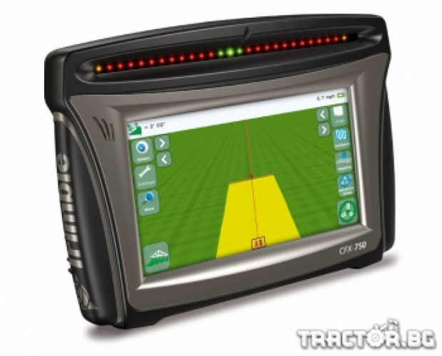Trimble представя най-новия сензорен дисплей CFX 750 за прецизно земеделие