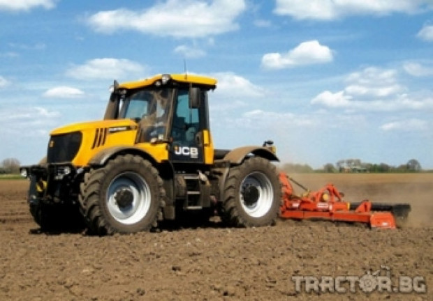 JCB пусна на пазара новата серия трактори JCB Fastrac 3000 Xtra