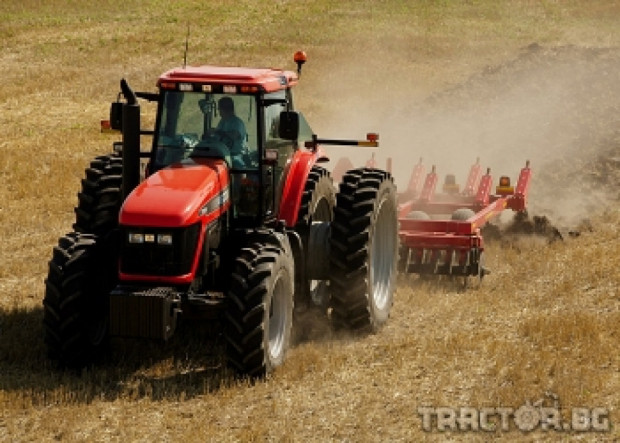 Продажбите на селскостопанска техника в България са намалели средно между 30 и 50%