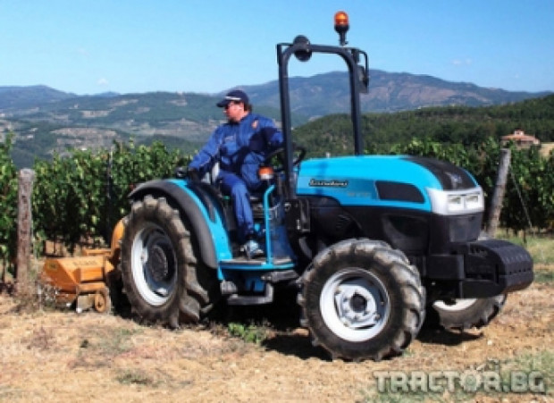 Подобрени версии на тракторите Landini Rex излизат на пазара през 2010 година