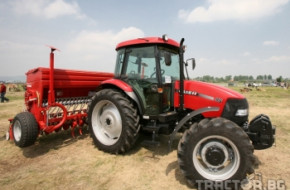 Трактор Case JX 95 на промоционална цена 29 хил. евро без ДДС предлага Римекс 1-Холдинг