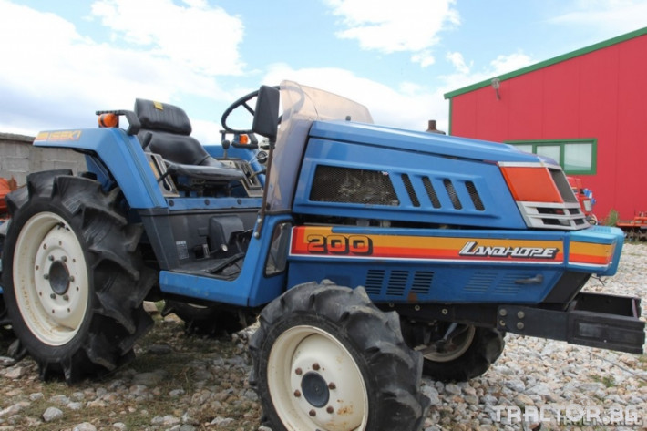Трактори Iseki Landhope 200 0 - Трактор БГ