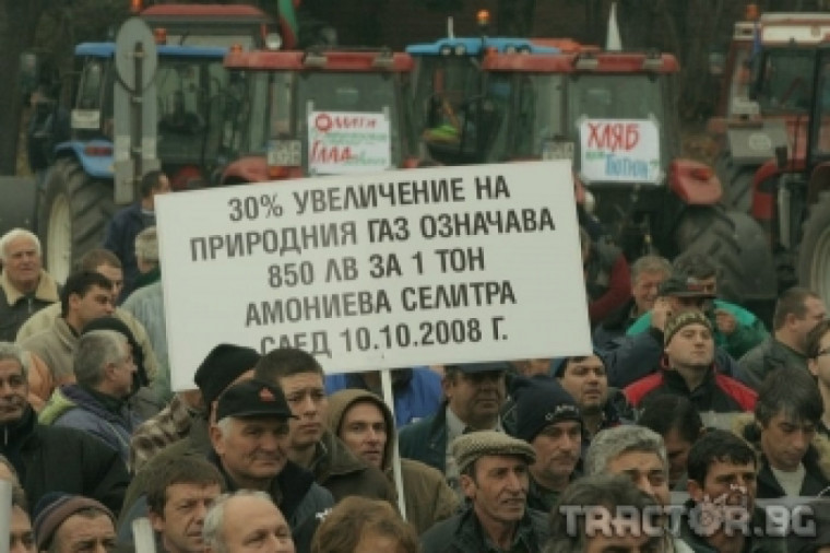 Премиерът Станишев и неговите съветници ловко излъгаха протестиращите български фермери