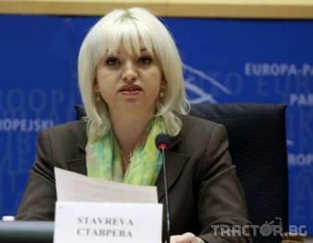 Петя Ставрева: Време е да спре корупцията и лошото управление на еврофондовете