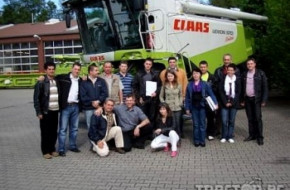 Български земеделци посетиха заводите на Claas и Amazone по покана на Универсал НВГ