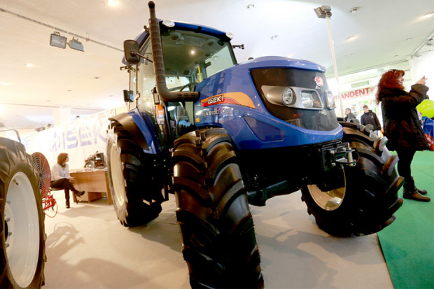 Все повече фермери избират новите японски трактори ISEKI (ВИДЕО)