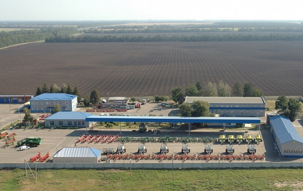 Корпорацията AGCO и руската GAZ стартират джойнт-венчър компания