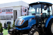 Нов лозаро-овощарски трактор LS XR 50 oт Сатнет Карлово
