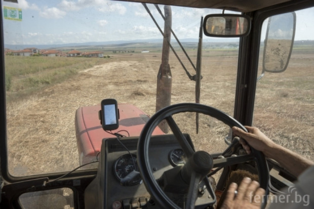 GPS оборудване Garmin за точно очертаване на площи за директните плащания
