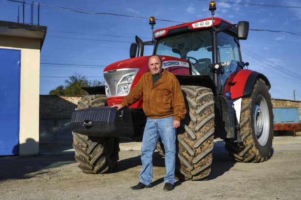 Как се прави прогресивно земеделие с трактори Landini и McCormick? (ВИДЕО)