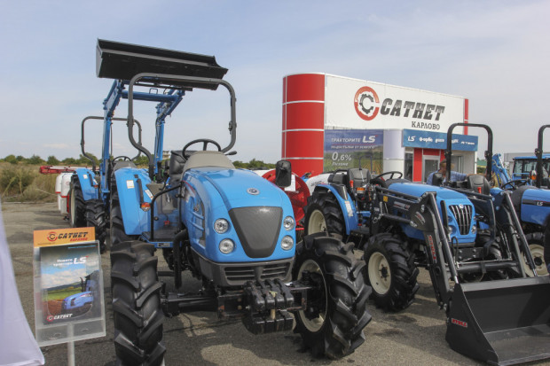 Трактори LS с изгодни промо цени и лизингови схеми от Сатнет