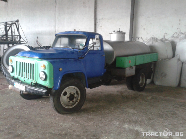 Ремаркета и цистерни GAZ 53 с цистерна за гориво 0 - Трактор БГ