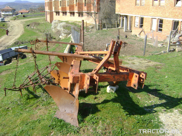 Трактори Болгар  3 - Трактор БГ