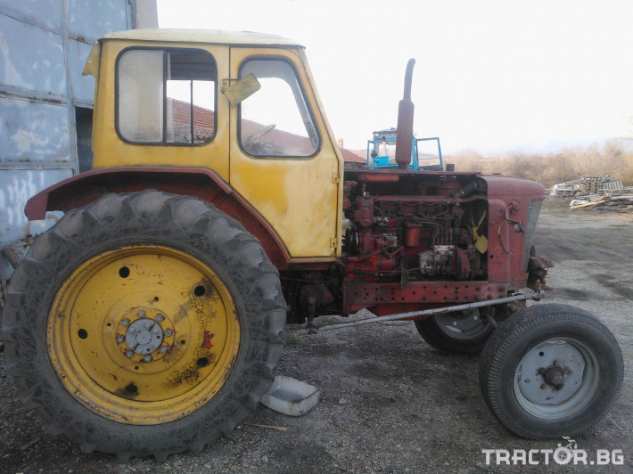 Трактори ЮМЗ 6л 4 - Трактор БГ