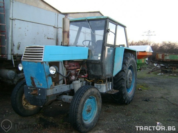 Трактори Zetor 8111 0 - Трактор БГ