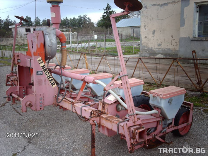 Сеялки Сеялка БЕКЕР 15 - Трактор БГ