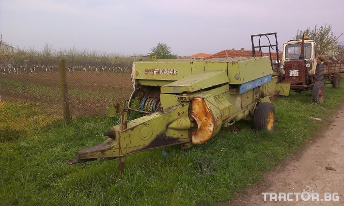 Трактори ЮМЗ с ремарке 3 - Трактор БГ
