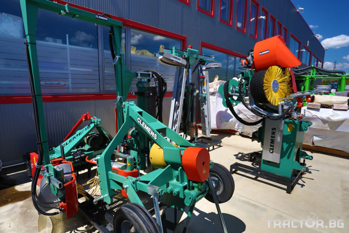 Машини за лозя / овошки Машина за почистване на лозови пръчки Clemens 1 - Трактор БГ