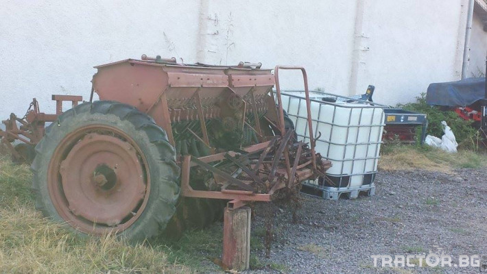 Сеялки Сеялка СВУ 2 - Трактор БГ