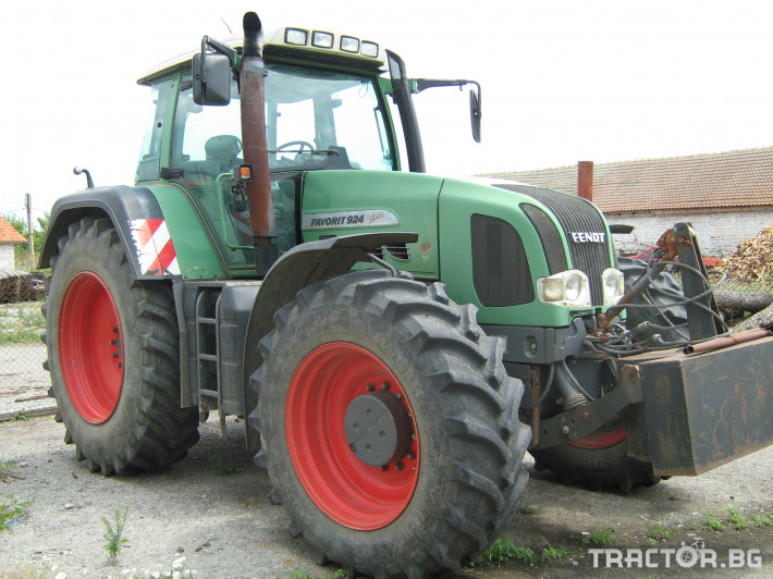 Трактори Fendt 924 2 - Трактор БГ