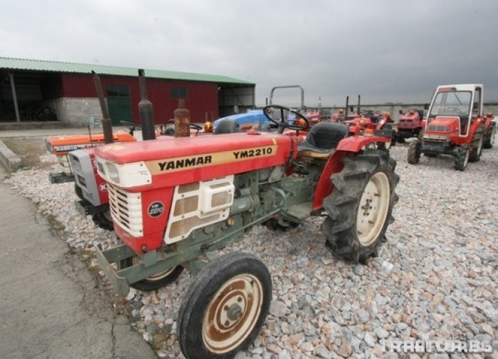 Трактори Yanmar 22 к.с. 0 - Трактор БГ