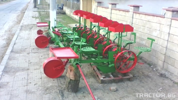 Машини за зеленчуци Сеялка за зеленчуци 9 - Трактор БГ