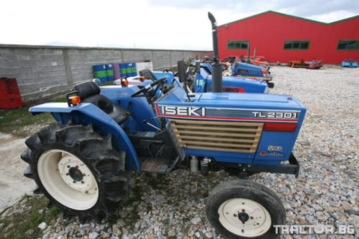Трактори Iseki TL 2301 2 - Трактор БГ