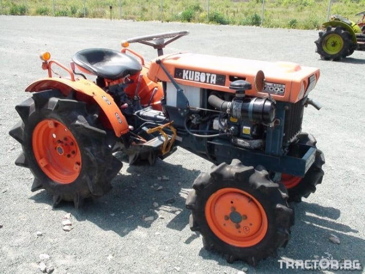 Трактори Kubota B 7000 3 - Трактор БГ