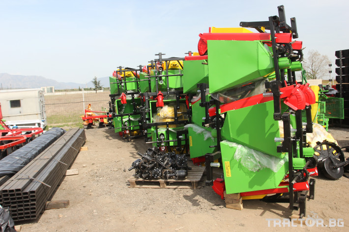 Машини за зеленчуци Сеялки за картофи 2 - Трактор БГ