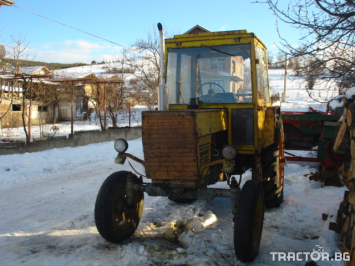 Трактори Болгар TK 80 0 - Трактор БГ
