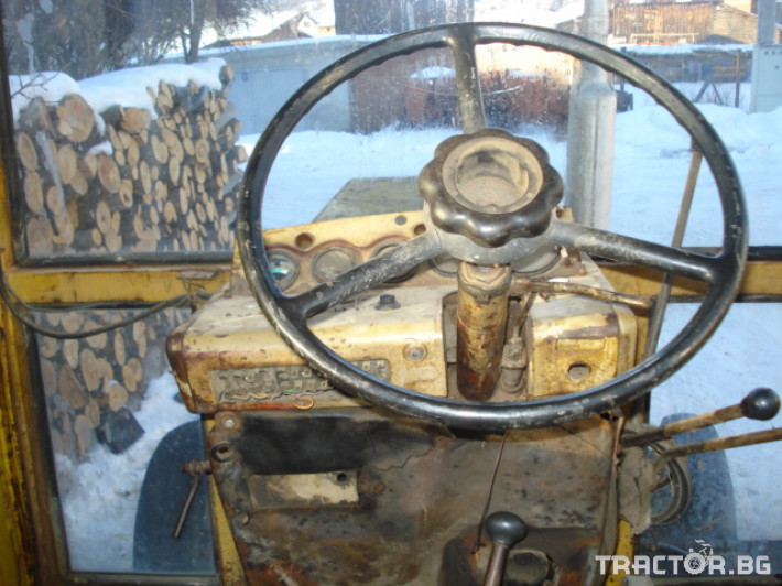 Трактори Болгар TK 80 12 - Трактор БГ