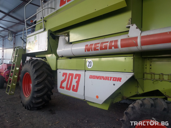 Комбайни Claas Mega 203 2 - Трактор БГ