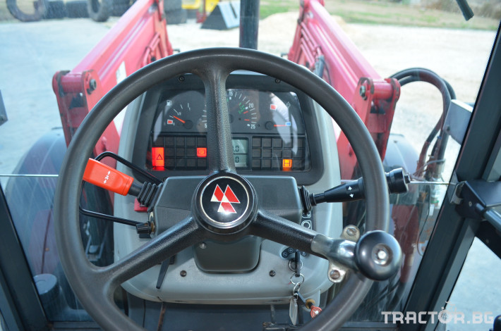 Трактори Massey Ferguson 4255 с челен товарач 11 - Трактор БГ