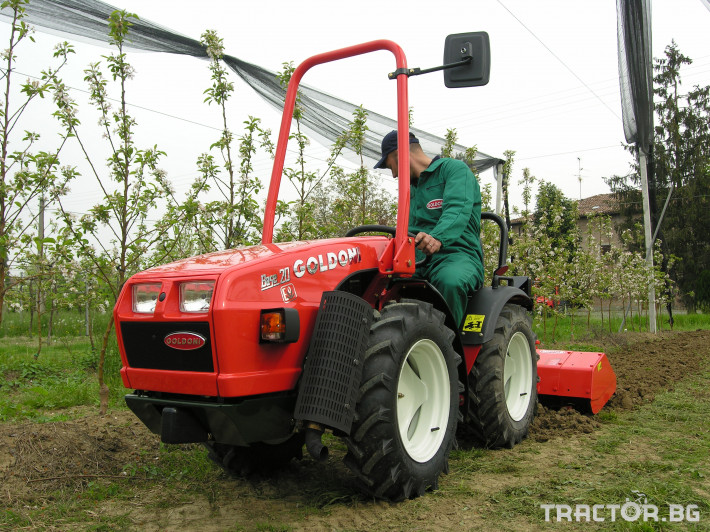 Трактори Goldoni Лозаро-овощарски трактор Base 20 0 - Трактор БГ