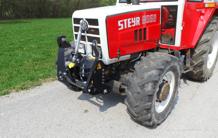 Части за трактори Предни навесни системи за всички модели трактори и камиони LESNIK 23 - Трактор БГ