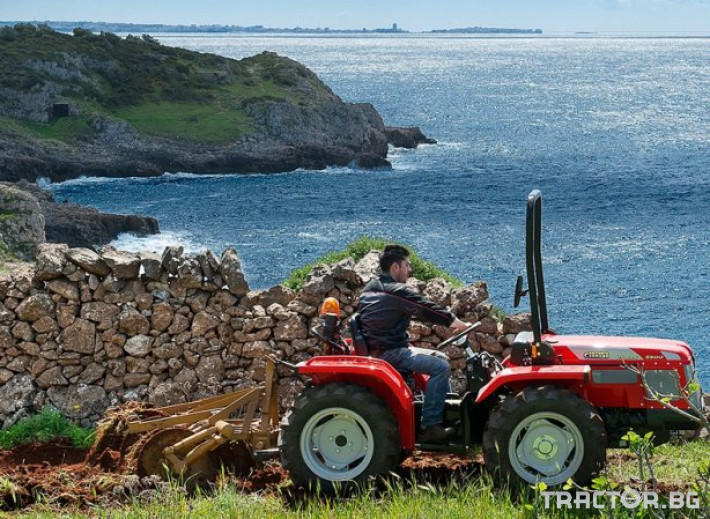 Трактори Antonio Carraro TIGRONE 5800 1 - Трактор БГ